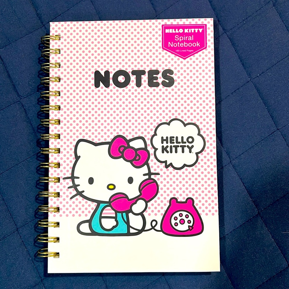 *NEW* Hello kitty spiral notebook